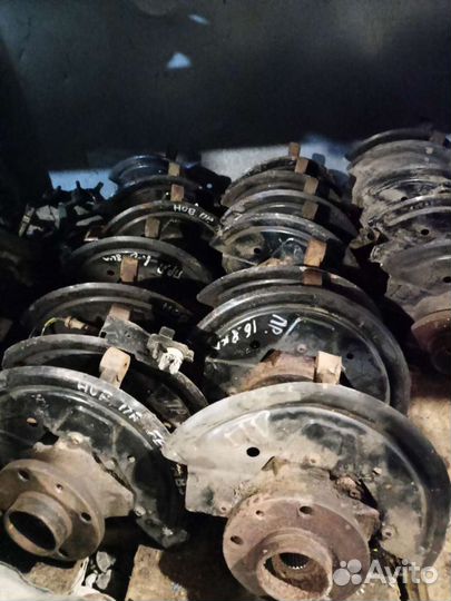 Ниссан Альмера G-15 поворотный кулак