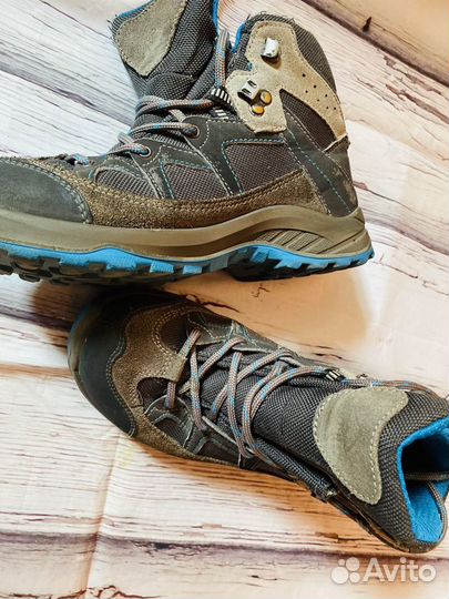 Ботинки 37 размер