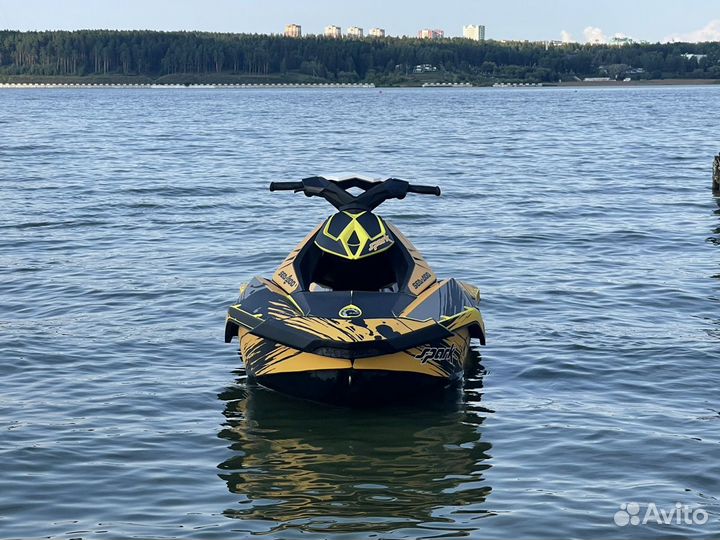 Гидроцикл BRP SEA-DOO spark