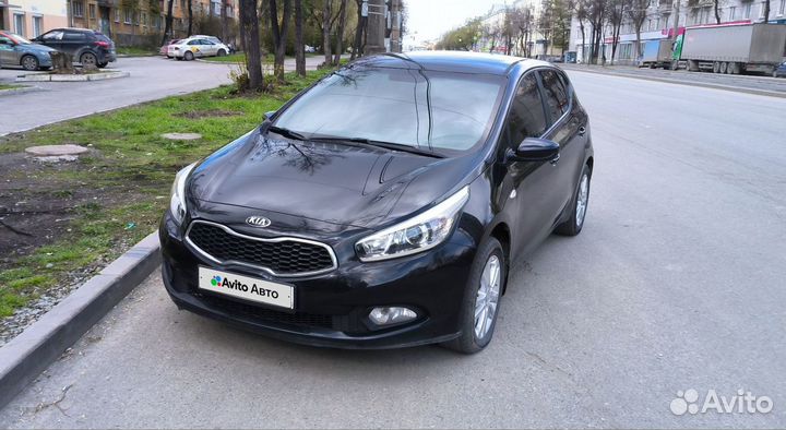 Kia Ceed 1.6 AT, 2013, 122 937 км