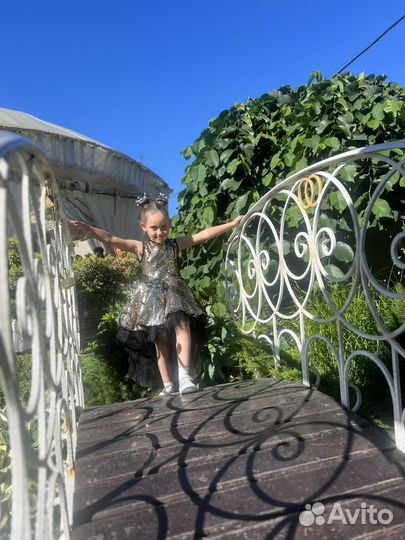 Платье для девочки очаровательное