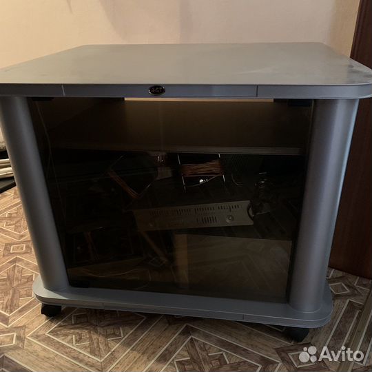 Тумба под телевизор