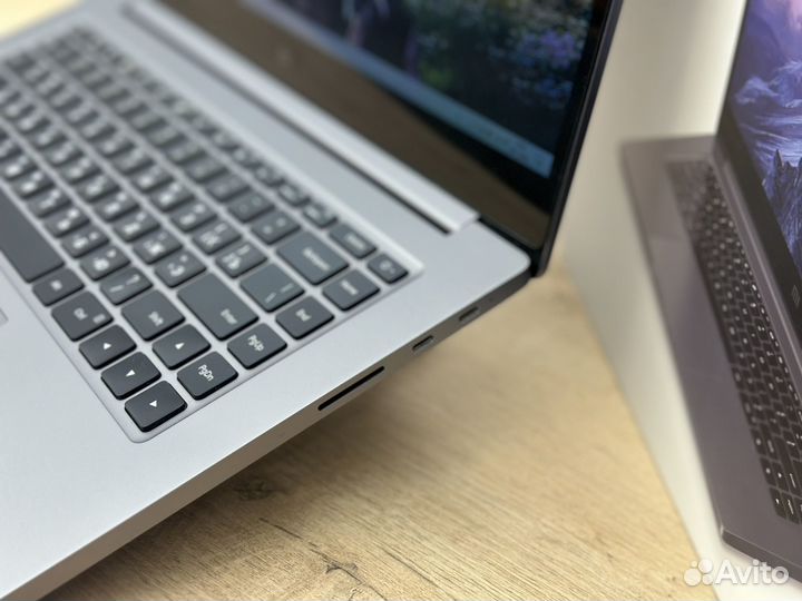 Игровой Xiaomi IPS Core i7-8550U/16RAM/GTX1050 4Gb