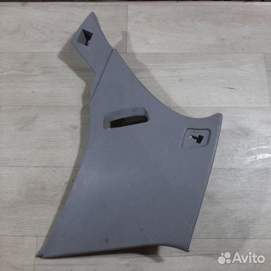 Накладка на стойку кузова задняя правая Opel Astra