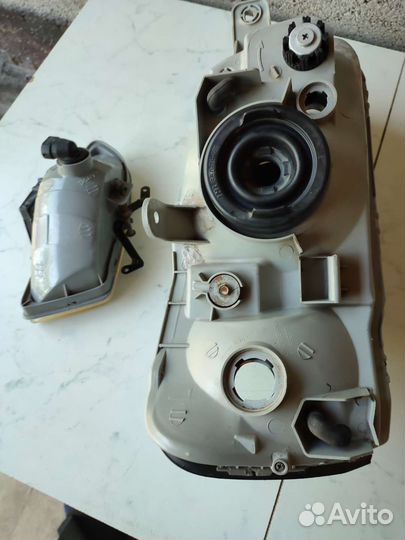 Фара правая на hyundai accent оригинал