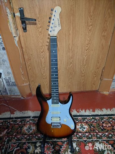 Электро гитара Clevan