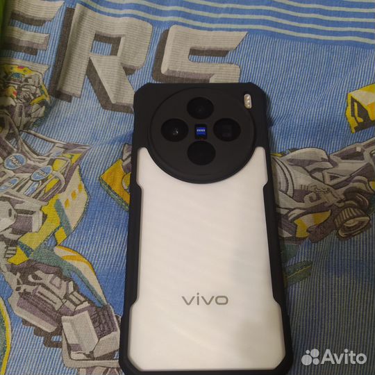 Vivo X200, 16/512 ГБ