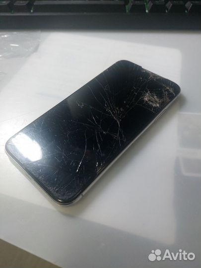 iPhone X, 256 ГБ