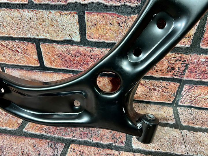 Рычаг подвески правый Solaris Rio 2017-2022