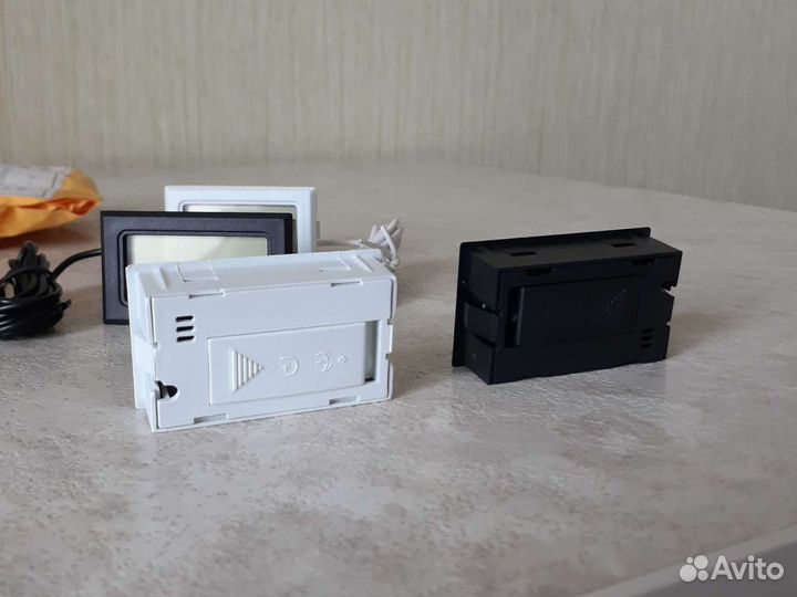 Цифровой термометр 5В