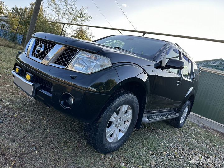 Nissan Pathfinder 2.5 AT, 2005, 290 000 км