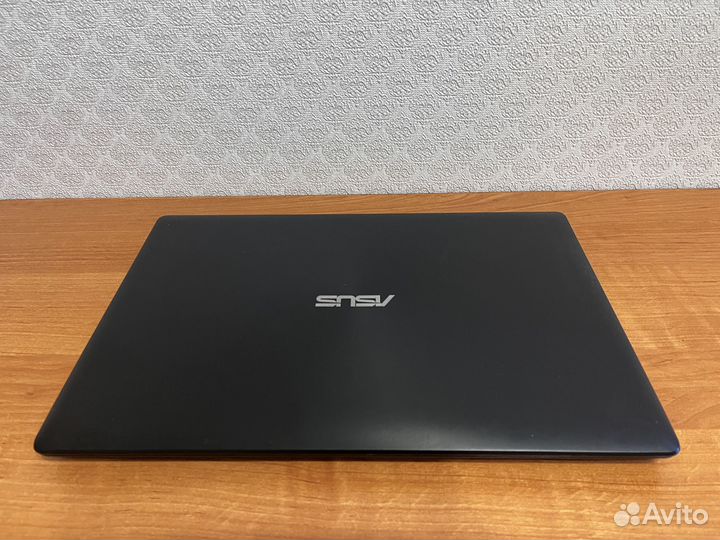 Ноутбук Asus f553m