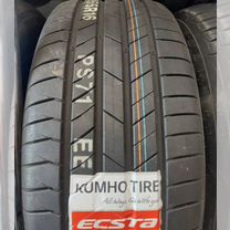 Kumho Ecsta PS71 215/55 R17 94W