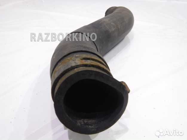 Патрубок системы охлаждения