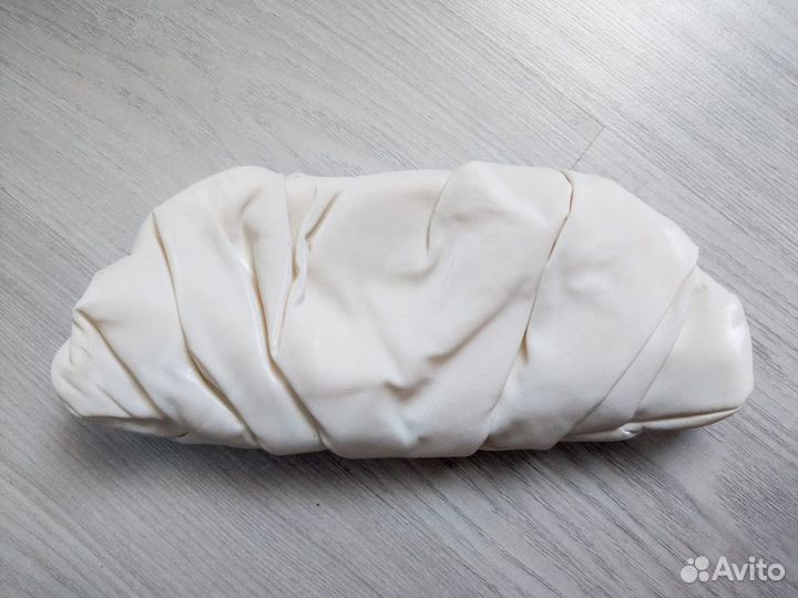 Сумка клатч кремовая свадебная