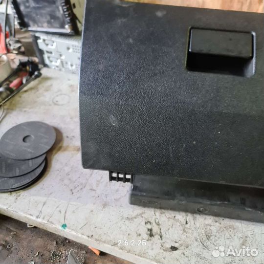 Бардачок ford fiesta mk5