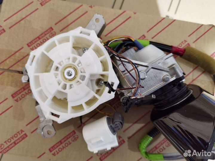 Каркас зеркала левый Lexus Es