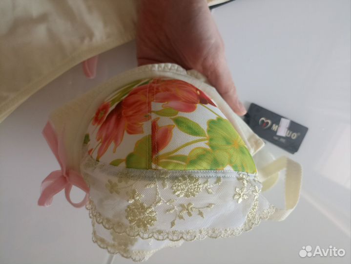 Комплект нижнего белья 80 d и трусики 100-106