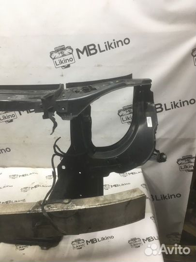 Передняя панель телевизор Mercedes Ml W164