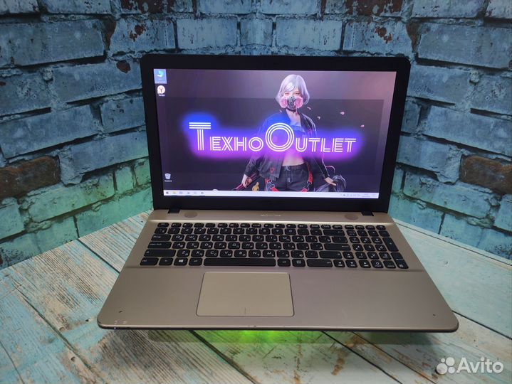 Мощный ноутбук asus n3710/ssd/gf810m/4gb