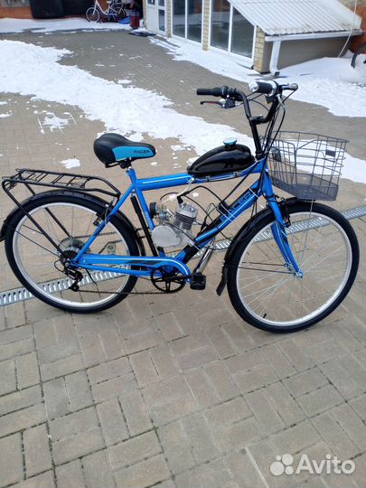 Велосипед с бензиновым мотором