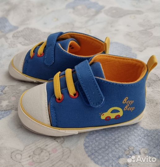 Ботиночки Chicco 21 новые