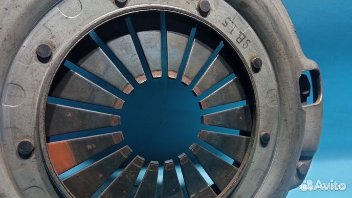 Корзина сцепления для Honda HR-V