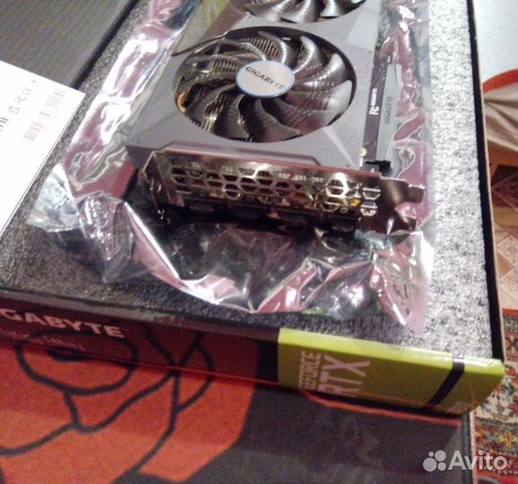 Видеокарта gigabyte GeForce RTX 3050 eagle
