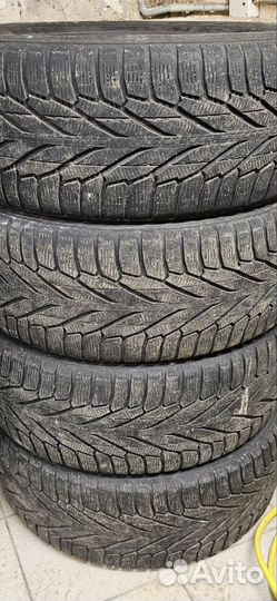 Nokian Tyres Hakkapeliitta R2 SUV 255/50 R20 109R