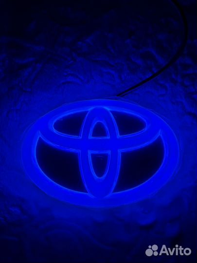 Эмблема для автомобиля светодиодная