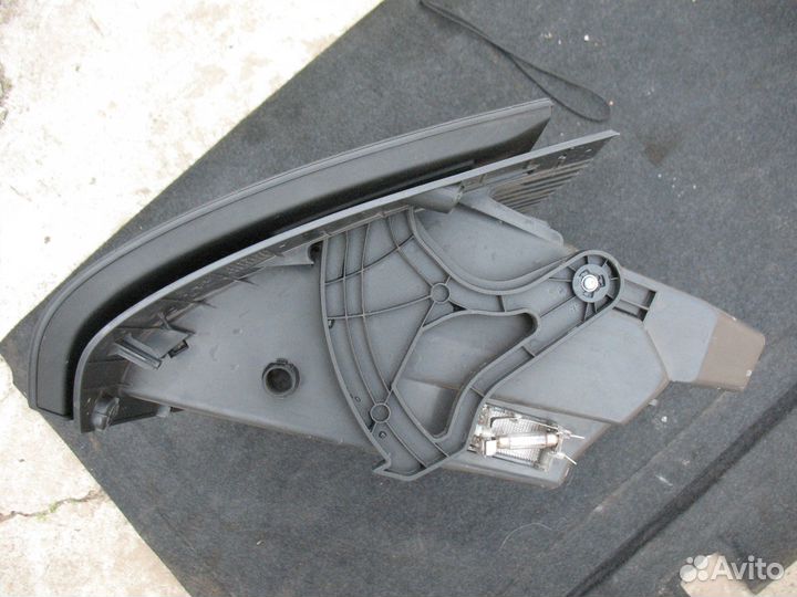 Бардачок Opel Astra H