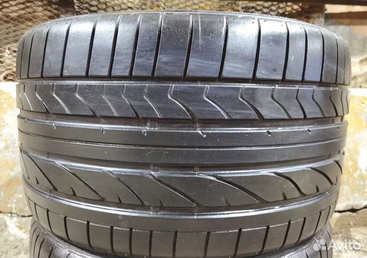 Bridgestone Potenza RE 050A l 305/30 R19 102Y