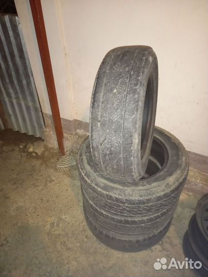 Lassa Competus A/T 2 215/65 R16