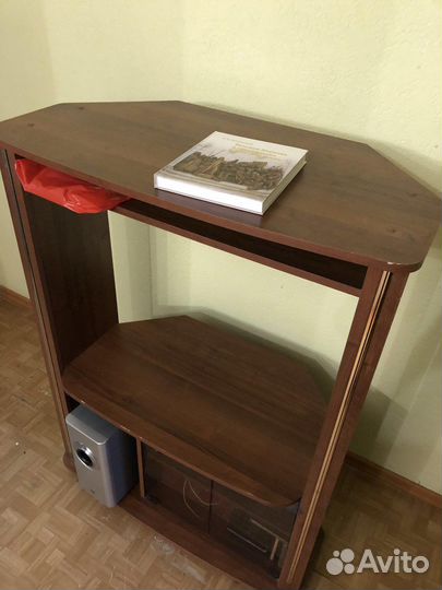 Тумба под телевизор