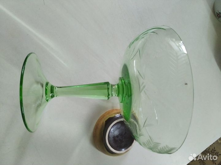 Ваза для конфет (цветное стекло СССР)