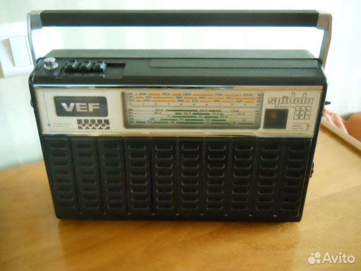 Радиоприемник СССР VEF spidola 232
