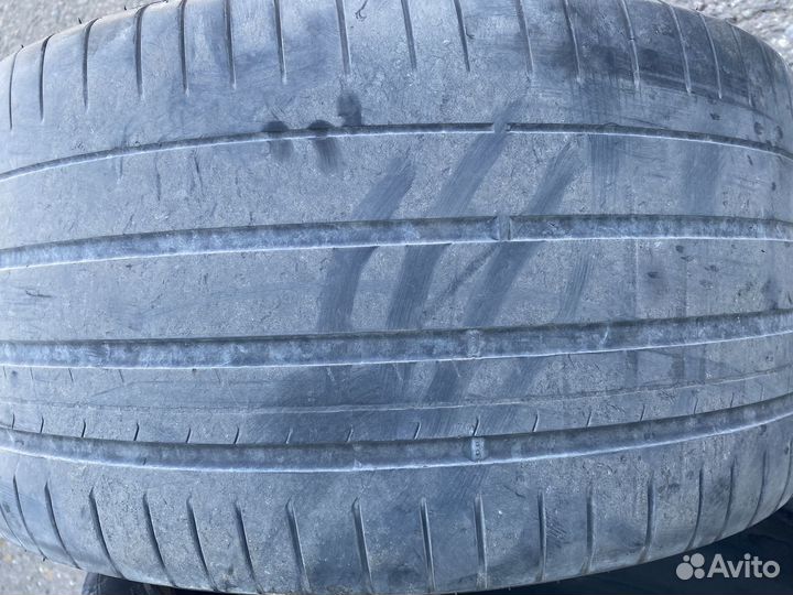 Pirelli P Zero 315/30 R22