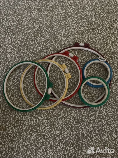 Пяльцы для вышивания пластиковые, набор