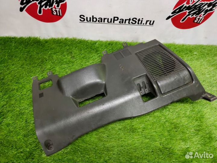 Консоль под рулем Toyota Carina Ed ST183