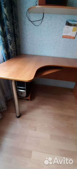 Школьный уголок