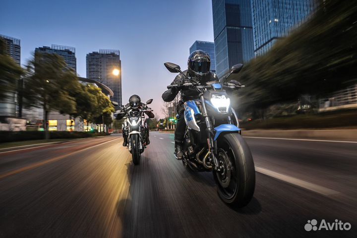 Мотоцикл cfmoto 400NK
