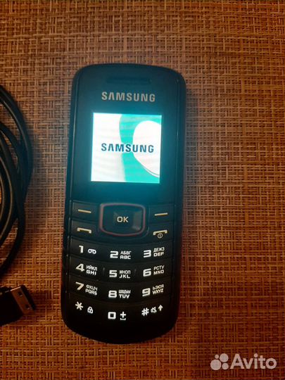 Телефон Samsung