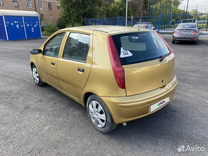 FIAT Punto, 2002