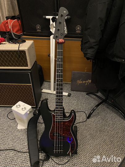 Бас-гитара Harley Benton PJ-4 SBK Deluxe Series