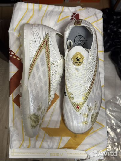 Шиповки Kelme