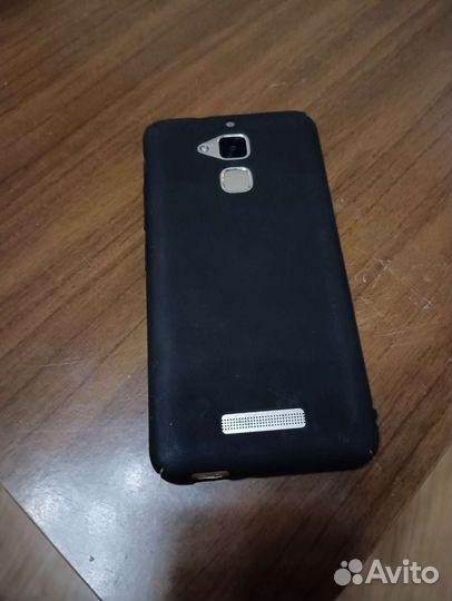 Телефон asus zenfone
