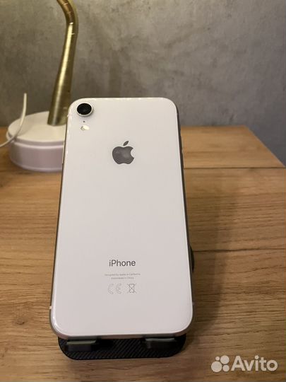 iPhone Xr, 64 ГБ
