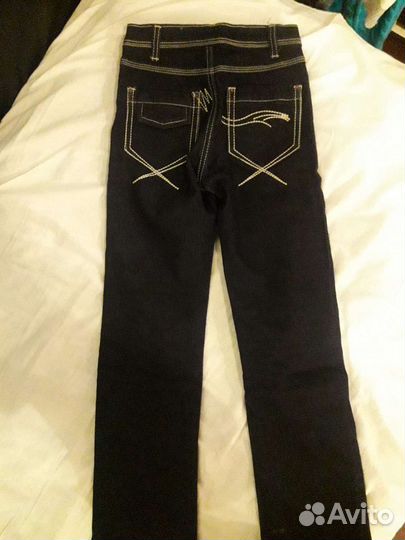 Джинсы новые