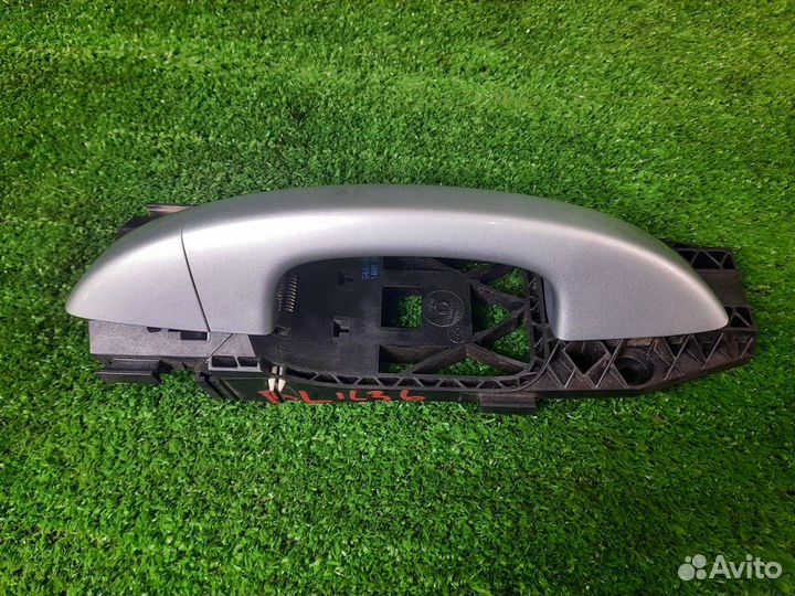 Ручка двери внешняя задняя левая Volkswagen Golf 6