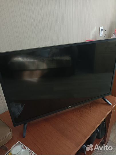 Телевизор artel на запчасти